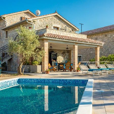 Country Villa St Anton مالينسكا المظهر الخارجي الصورة