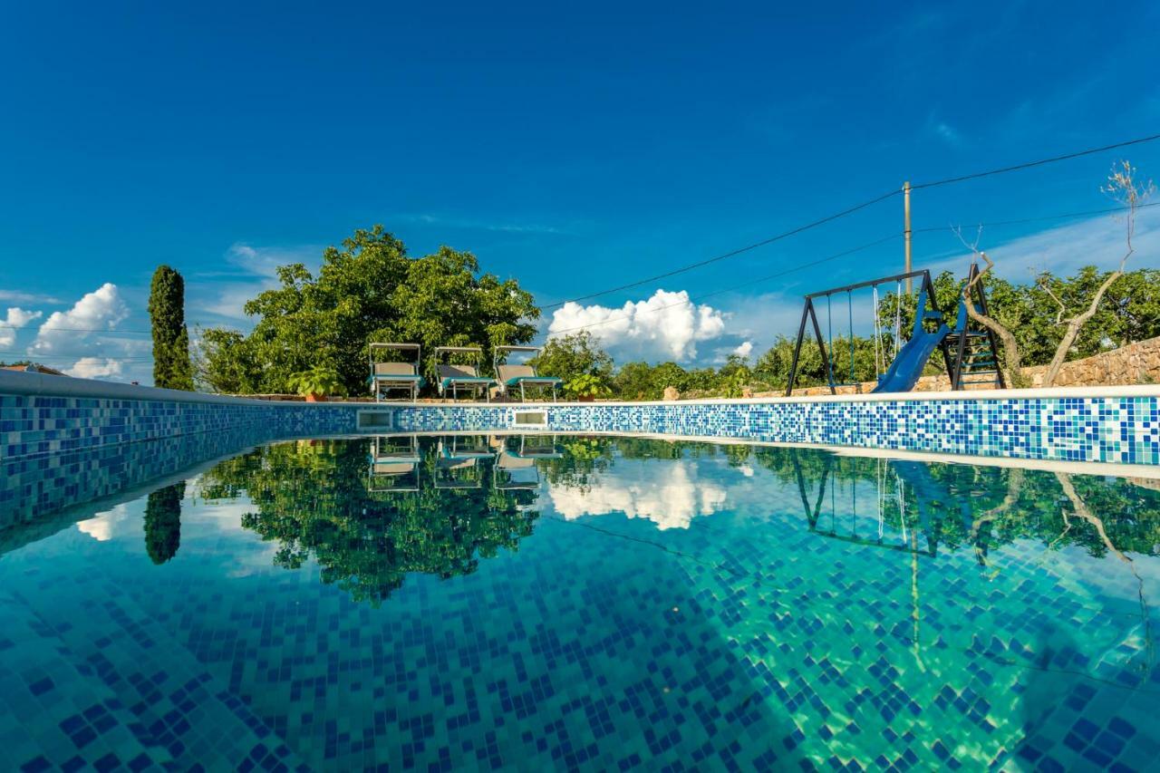 Country Villa St Anton مالينسكا المظهر الخارجي الصورة